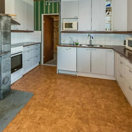 Kylaemattila By Interhome Ilola